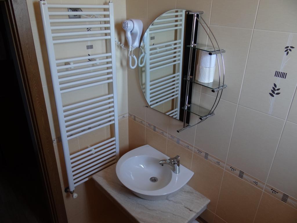Strumyani Guestrooms Struma Dolinata מראה חיצוני תמונה